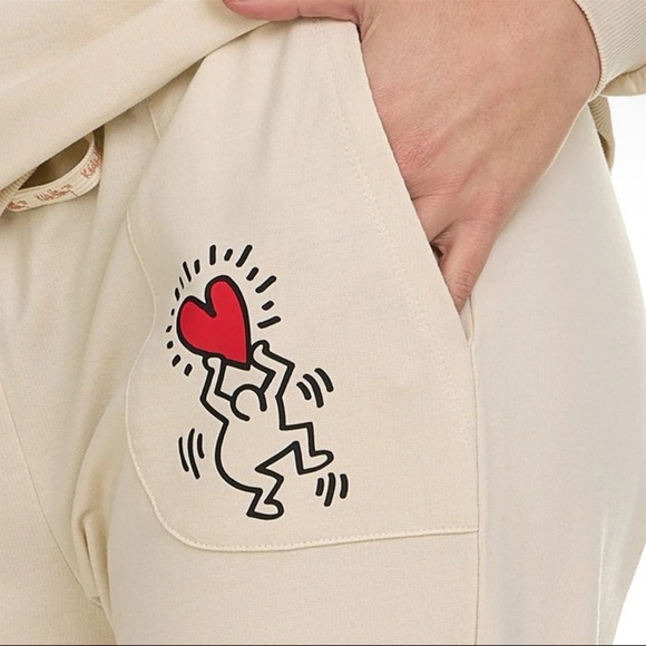 NWT Keith Haring Iconic Graffiti print lounge/pj set size M. Icon art artist - Picture 5 of 7